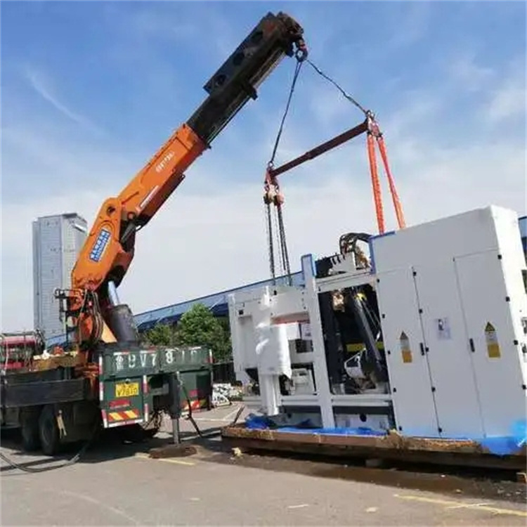 曲阳附近小吊车联系方式|8-16吨|本地及时服务